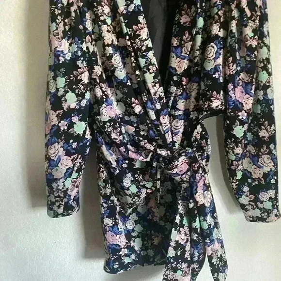 ASOS  Floral Print Long Sleeves Tie Front Wrap Blazer Cutout Dress, Size 10 - Picture 7 of 13